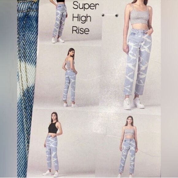 Simple Society High-Rise Tie Dye Jeans(Size 7/28) - Picture 8 of 8